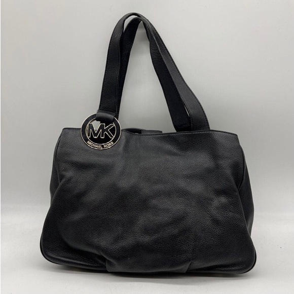 Michael Kors Fulton Shoulder Handbag Purse Medium Black pebble leather - Picture 1 of 7